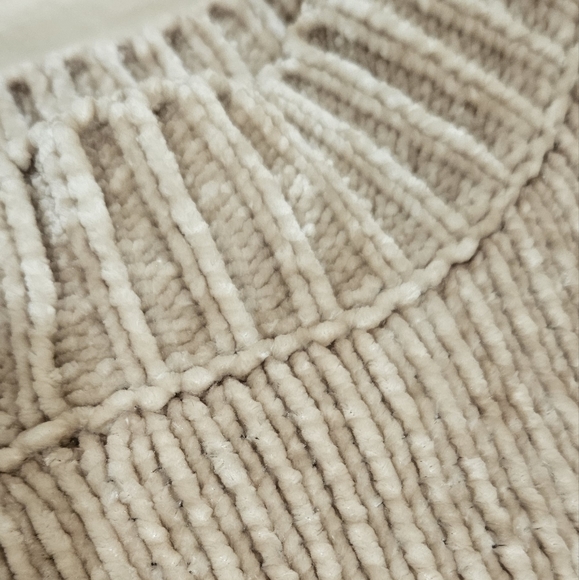 Nordstrom's Sanctuary Chenille Mock Neck Crop Sweater Tan Gold Cream Medium - Picture 7 of 10